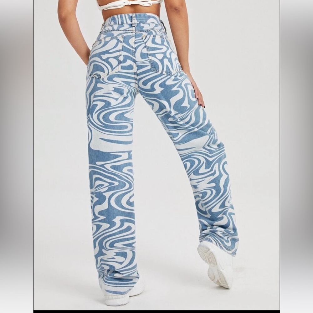 Shein Printed Pants - Picture 2 of 3